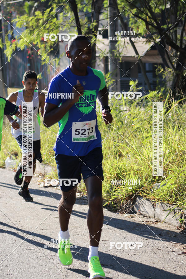 Buy your photos of the eventMeia Maratona de Divin�polis on Fotop