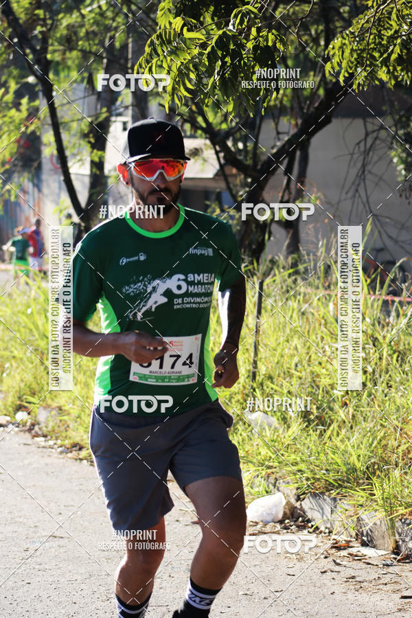 Buy your photos of the eventMeia Maratona de Divin�polis on Fotop