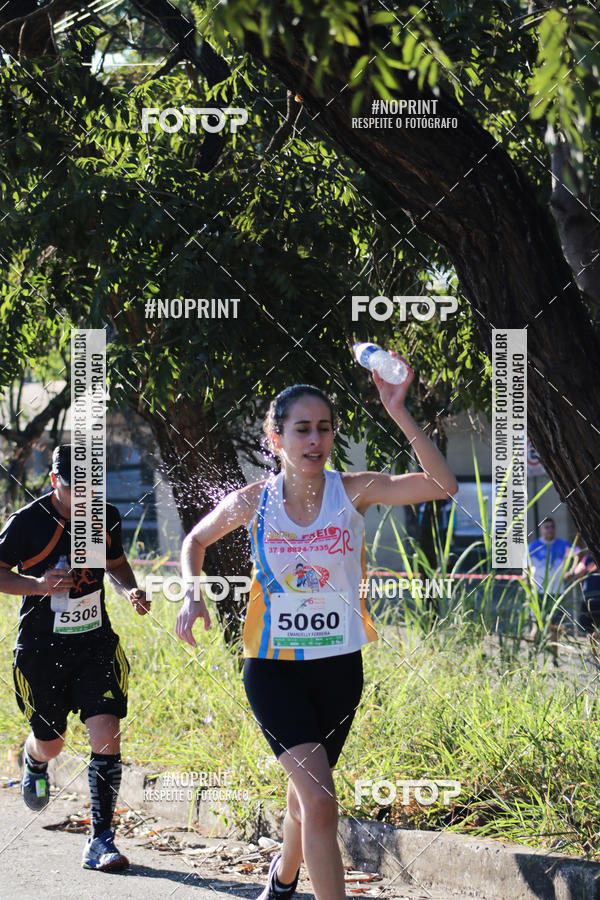 Buy your photos of the eventMeia Maratona de Divin�polis on Fotop