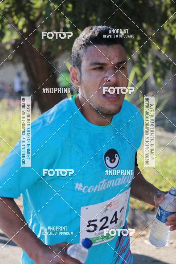 Buy your photos of the eventMeia Maratona de Divinpolis on Fotop