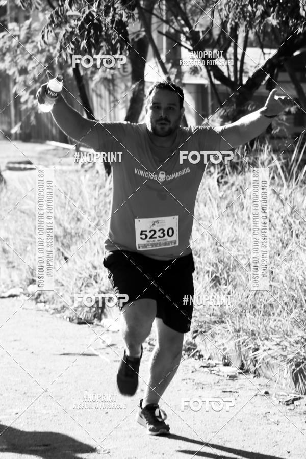 Buy your photos of the eventMeia Maratona de Divin�polis on Fotop