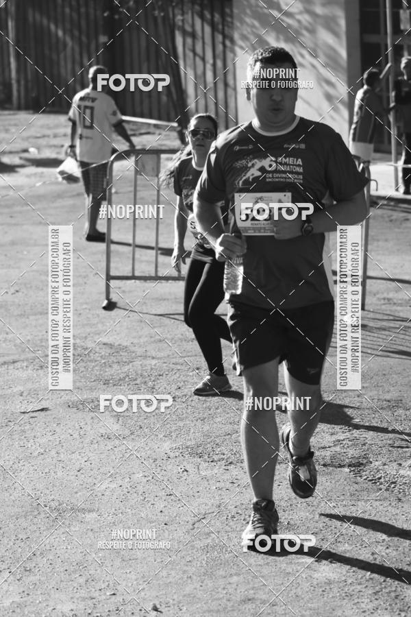 Buy your photos of the eventMeia Maratona de Divin�polis on Fotop