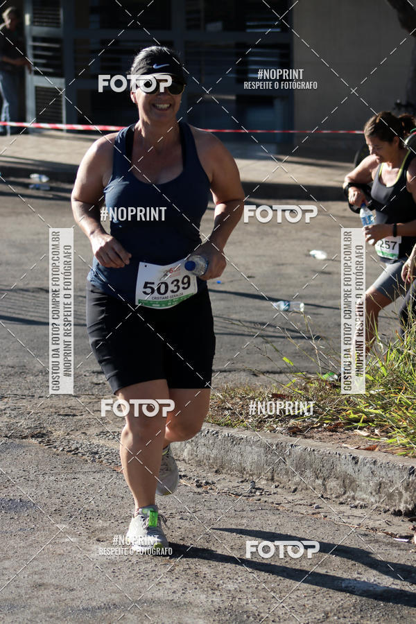 Buy your photos of the eventMeia Maratona de Divin�polis on Fotop