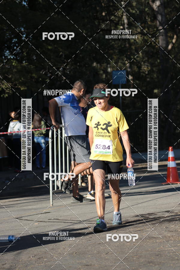 Buy your photos of the eventMeia Maratona de Divin�polis on Fotop