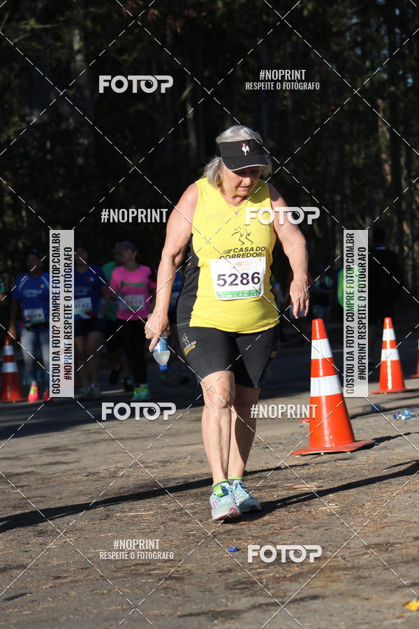 Buy your photos of the eventMeia Maratona de Divin�polis on Fotop