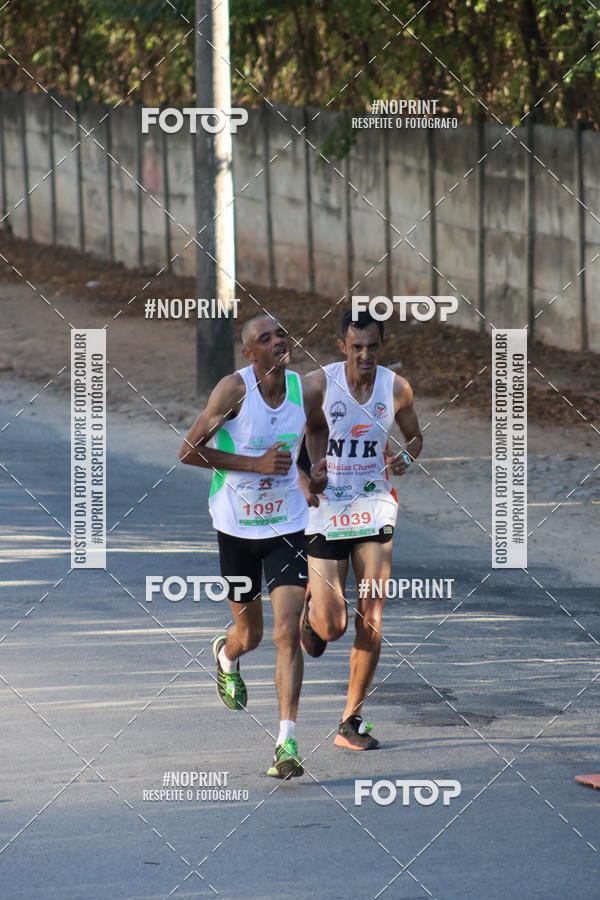 Buy your photos of the eventMeia Maratona de Divin�polis on Fotop