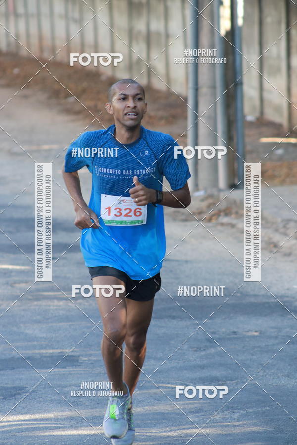 Buy your photos of the eventMeia Maratona de Divin�polis on Fotop