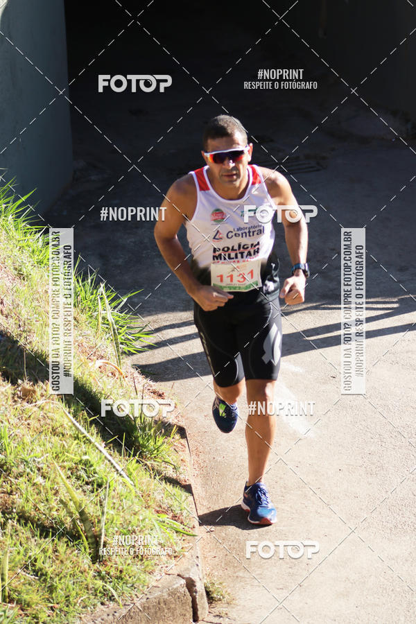 Buy your photos of the eventMeia Maratona de Divin�polis on Fotop