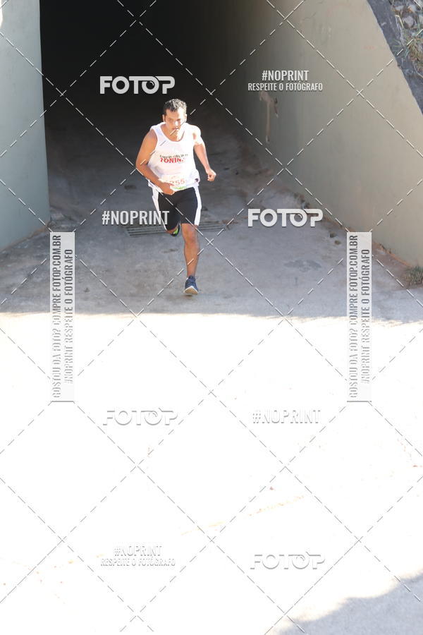 Buy your photos of the eventMeia Maratona de Divin�polis on Fotop
