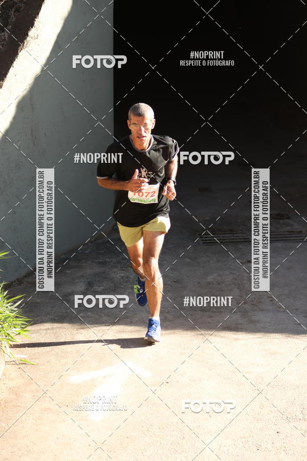 Buy your photos of the eventMeia Maratona de Divin�polis on Fotop