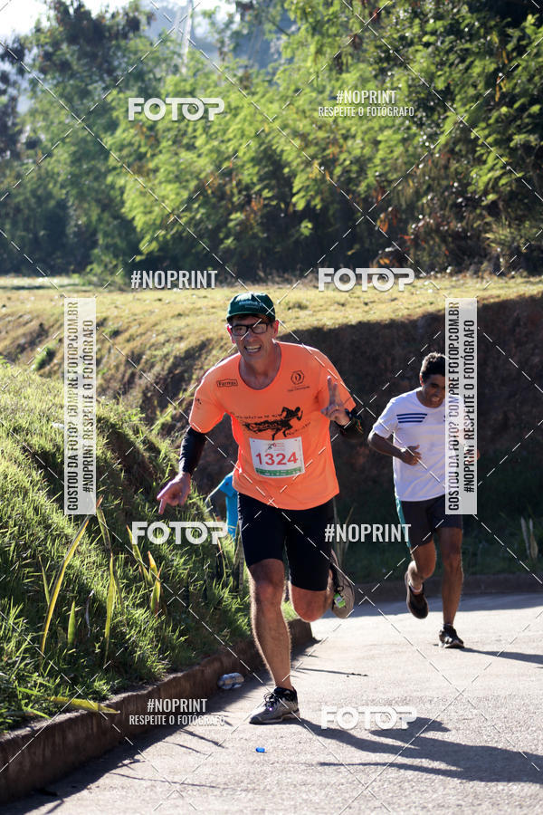 Buy your photos of the eventMeia Maratona de Divin�polis on Fotop