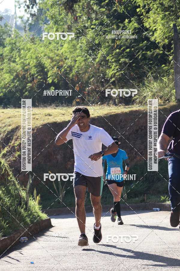 Buy your photos of the eventMeia Maratona de Divin�polis on Fotop