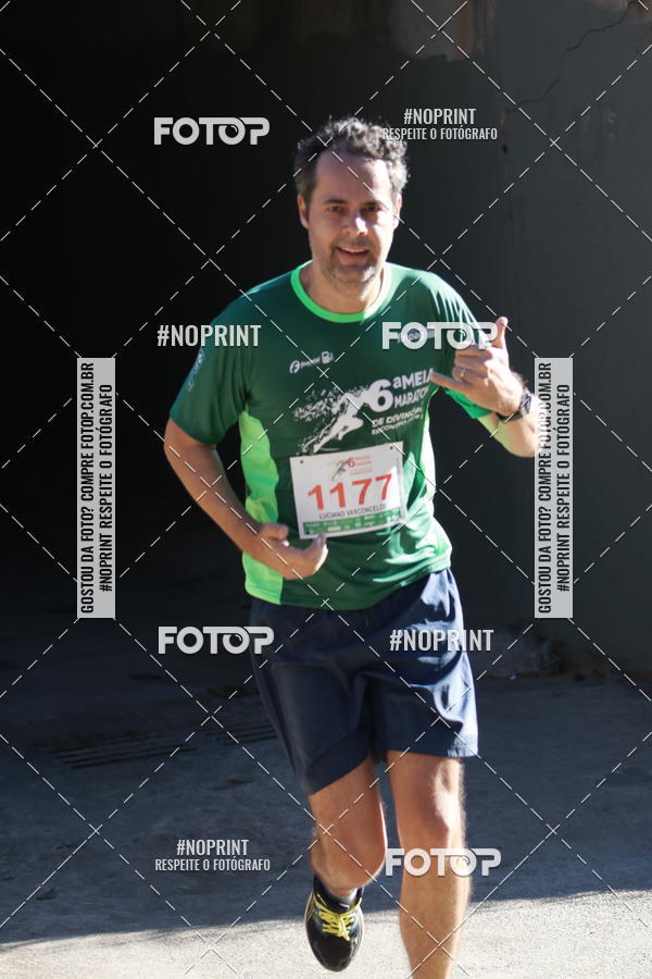 Buy your photos of the eventMeia Maratona de Divin�polis on Fotop