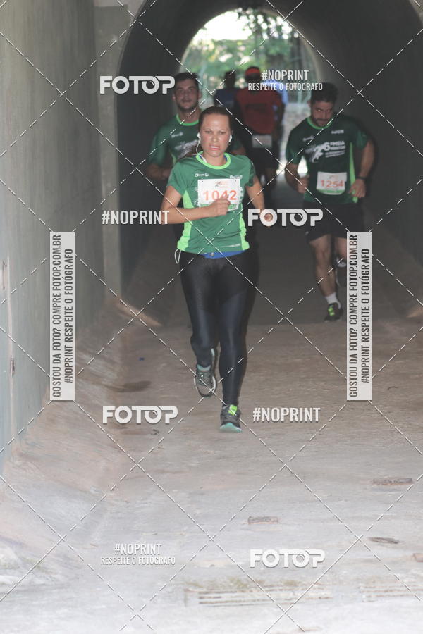 Buy your photos of the eventMeia Maratona de Divin�polis on Fotop
