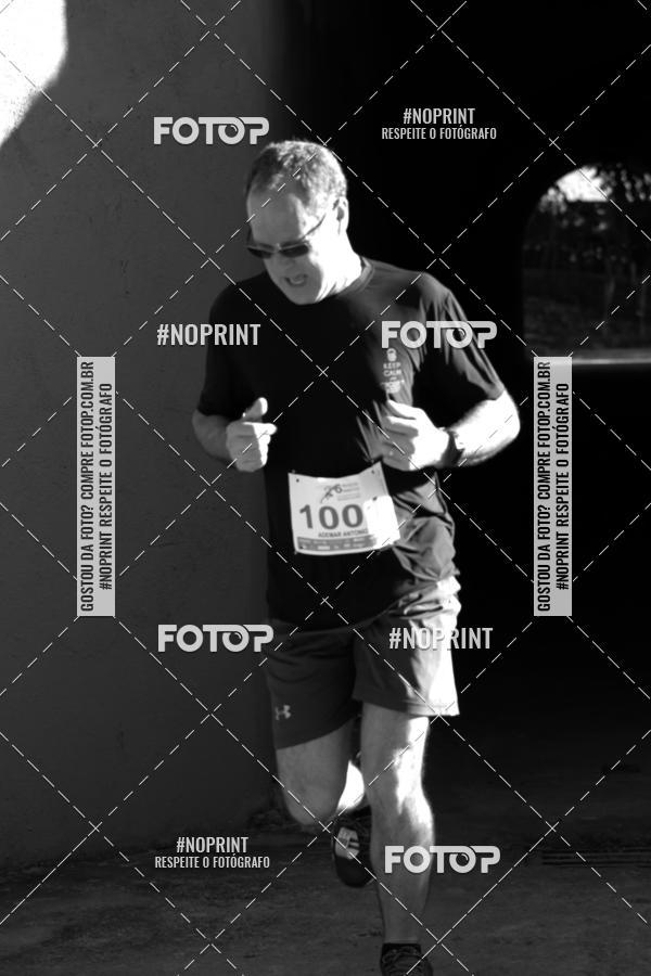 Buy your photos of the eventMeia Maratona de Divin�polis on Fotop