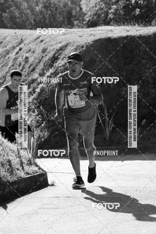 Buy your photos of the eventMeia Maratona de Divin�polis on Fotop