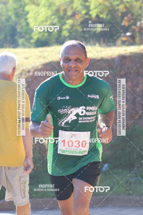 Buy your photos of the eventMeia Maratona de Divin�polis on Fotop