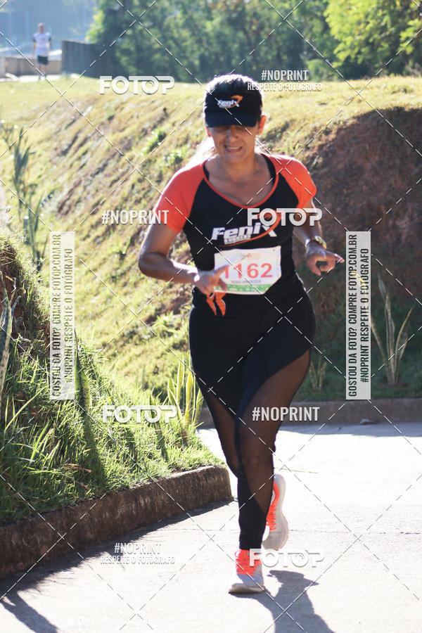 Buy your photos of the eventMeia Maratona de Divin�polis on Fotop