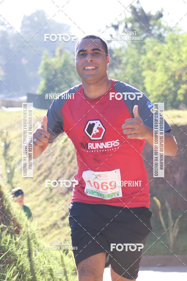 Buy your photos of the eventMeia Maratona de Divin�polis on Fotop