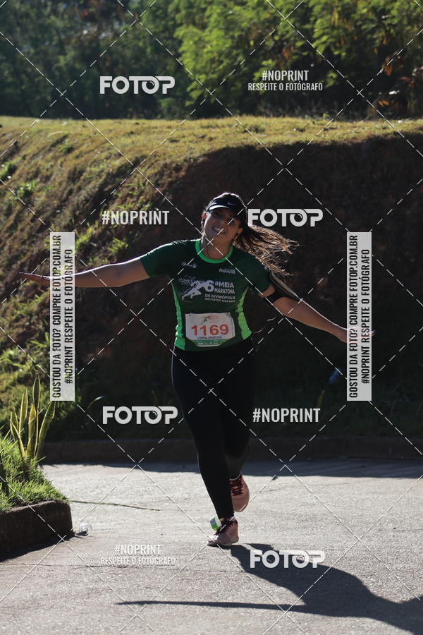 Buy your photos of the eventMeia Maratona de Divin�polis on Fotop