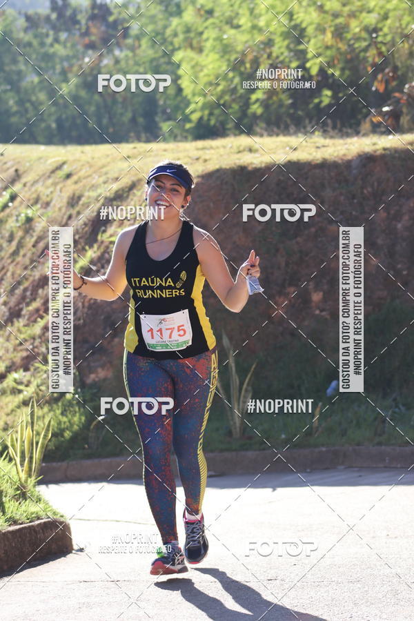 Buy your photos of the eventMeia Maratona de Divin�polis on Fotop