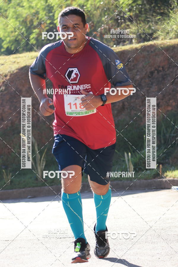 Buy your photos of the eventMeia Maratona de Divin�polis on Fotop