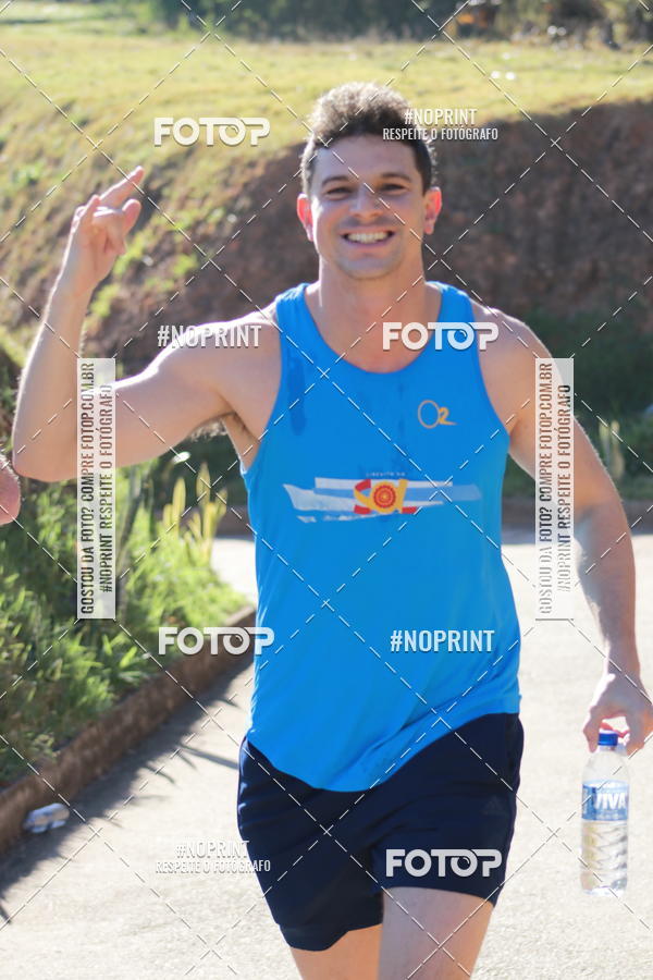 Buy your photos of the eventMeia Maratona de Divin�polis on Fotop