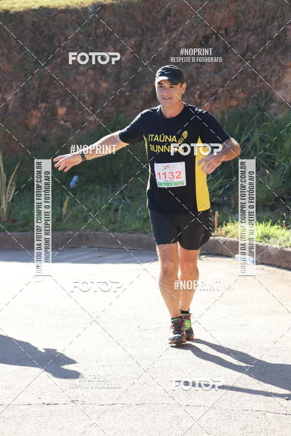 Buy your photos of the eventMeia Maratona de Divin�polis on Fotop