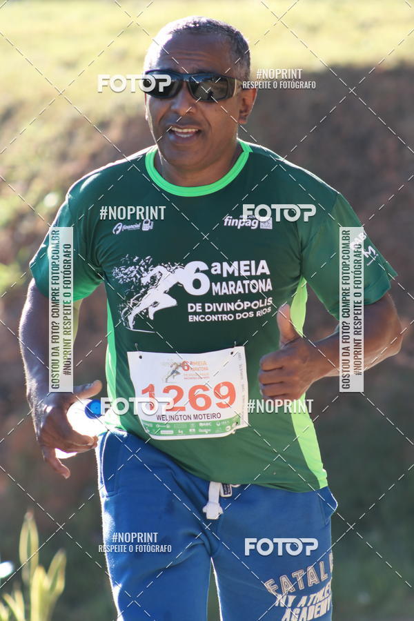 Buy your photos of the eventMeia Maratona de Divin�polis on Fotop