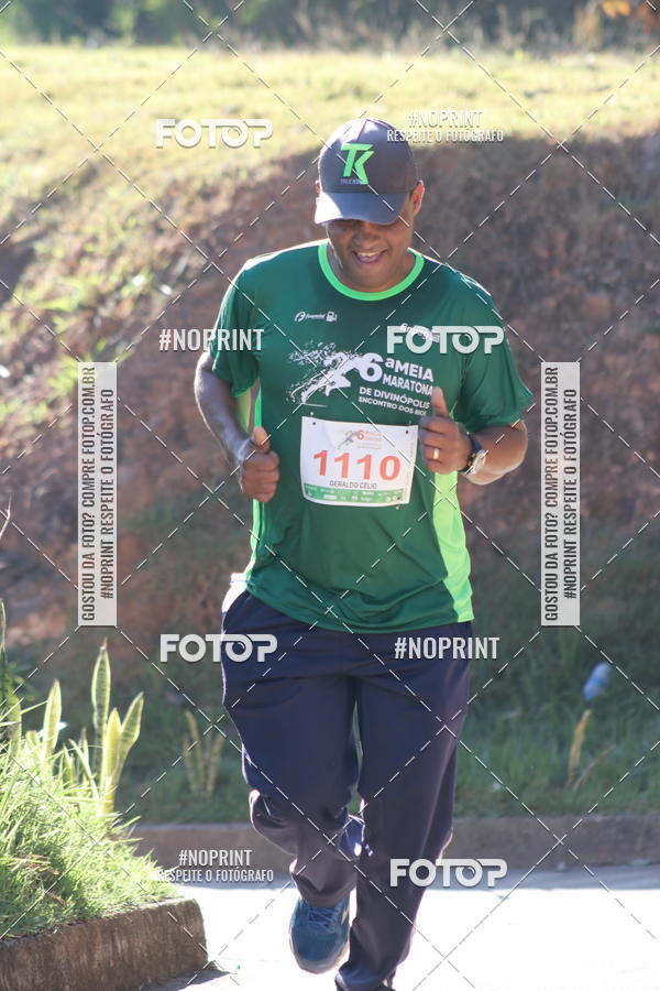 Buy your photos of the eventMeia Maratona de Divin�polis on Fotop