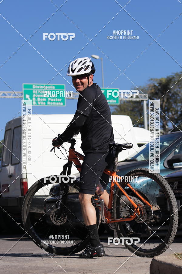 Buy your photos of the eventMeia Maratona de Divin�polis on Fotop