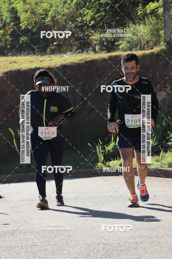 Buy your photos of the eventMeia Maratona de Divin�polis on Fotop