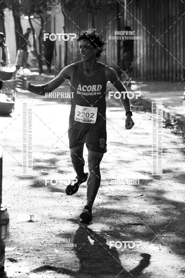 Buy your photos of the eventMeia Maratona de Divin�polis on Fotop