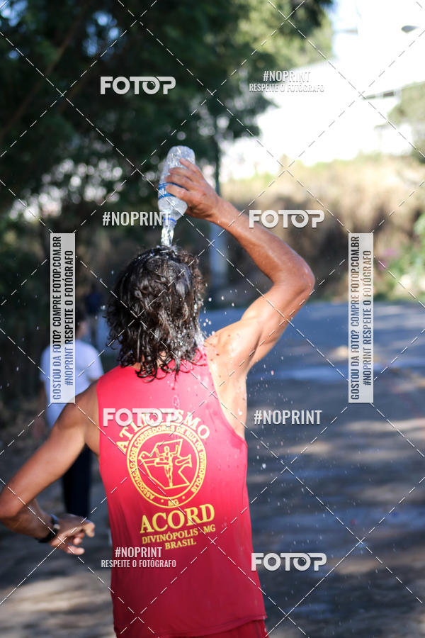 Buy your photos of the eventMeia Maratona de Divin�polis on Fotop