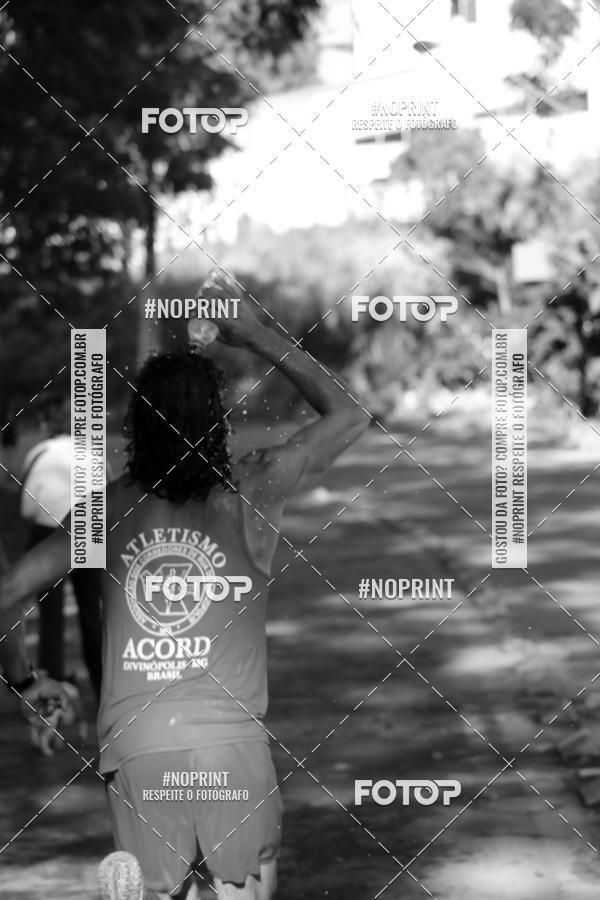 Buy your photos of the eventMeia Maratona de Divin�polis on Fotop