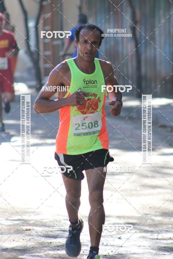 Buy your photos of the eventMeia Maratona de Divin�polis on Fotop