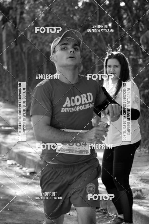 Buy your photos of the eventMeia Maratona de Divin�polis on Fotop