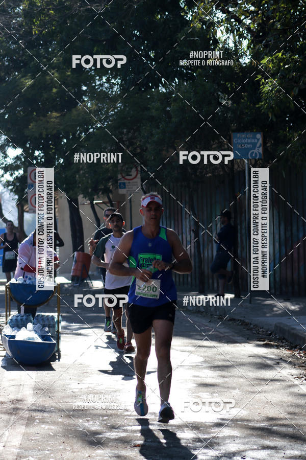 Buy your photos of the eventMeia Maratona de Divin�polis on Fotop