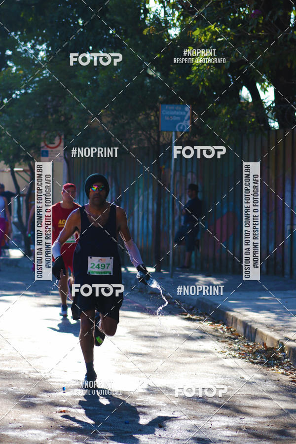 Buy your photos of the eventMeia Maratona de Divin�polis on Fotop