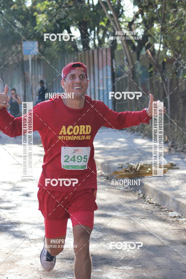 Buy your photos of the eventMeia Maratona de Divin�polis on Fotop