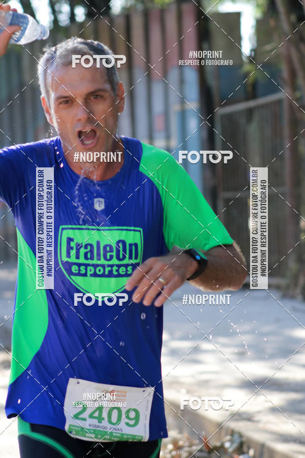 Buy your photos of the eventMeia Maratona de Divin�polis on Fotop