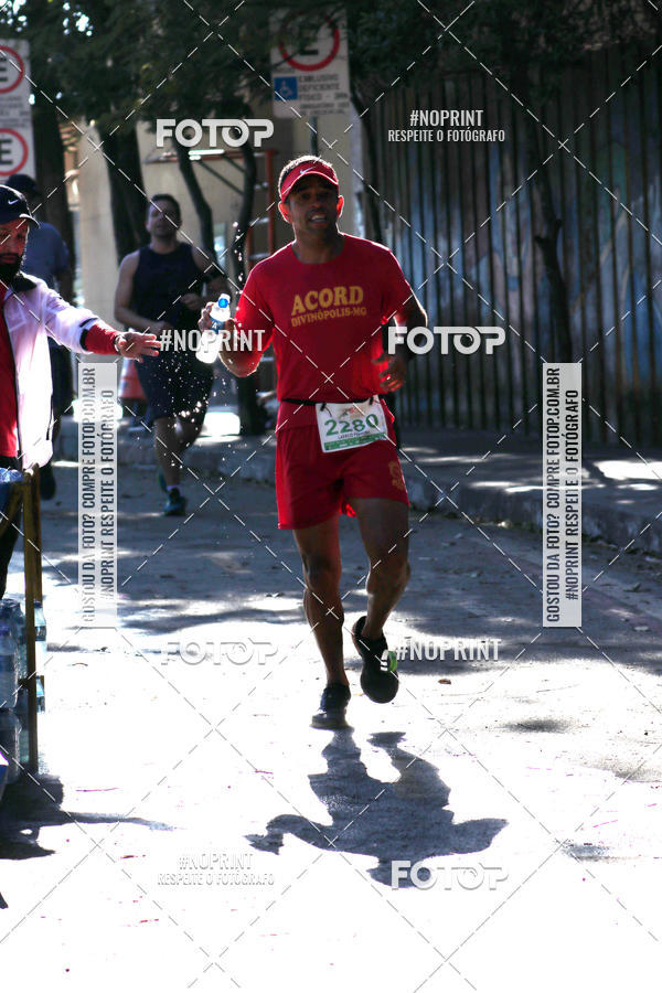 Buy your photos of the eventMeia Maratona de Divin�polis on Fotop