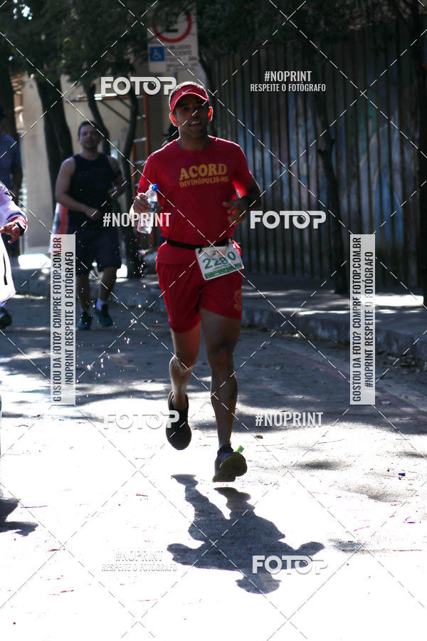 Buy your photos of the eventMeia Maratona de Divin�polis on Fotop