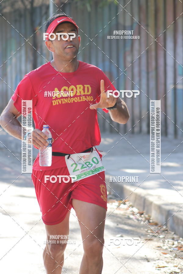 Buy your photos of the eventMeia Maratona de Divin�polis on Fotop