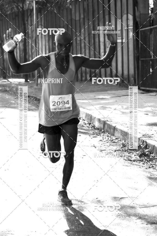 Buy your photos of the eventMeia Maratona de Divin�polis on Fotop