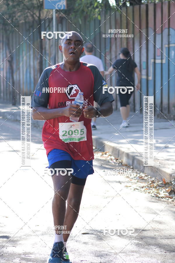 Buy your photos of the eventMeia Maratona de Divin�polis on Fotop