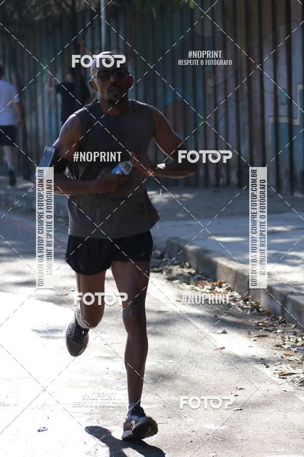 Buy your photos of the eventMeia Maratona de Divin�polis on Fotop