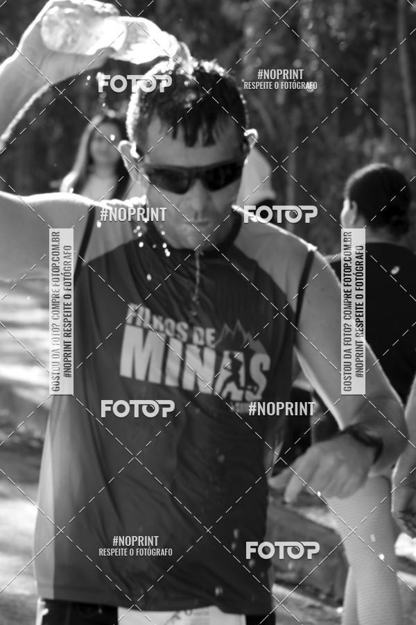 Buy your photos of the eventMeia Maratona de Divin�polis on Fotop