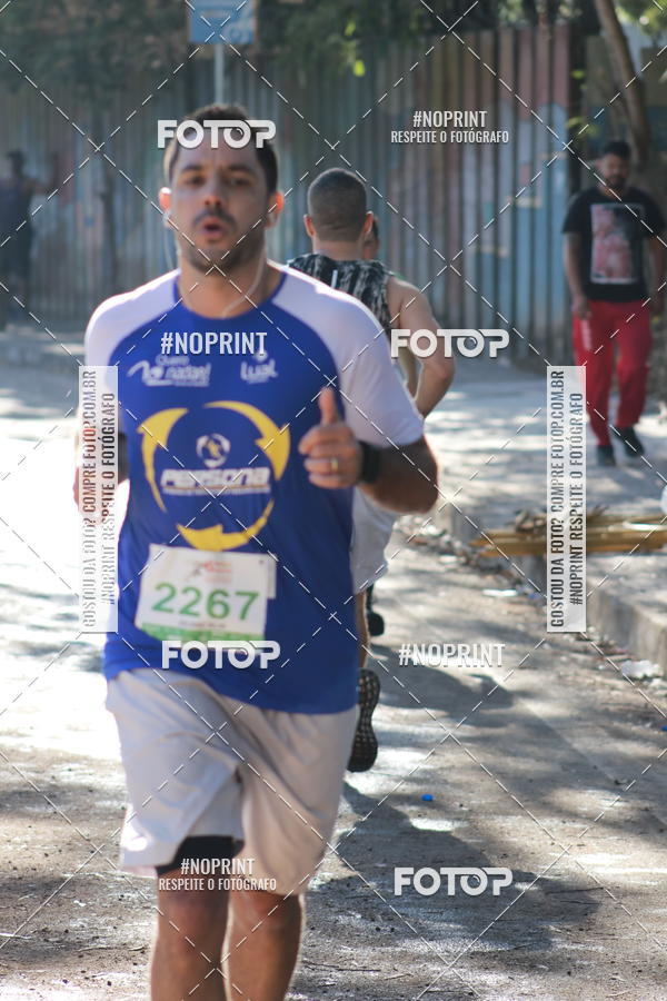 Buy your photos of the eventMeia Maratona de Divin�polis on Fotop