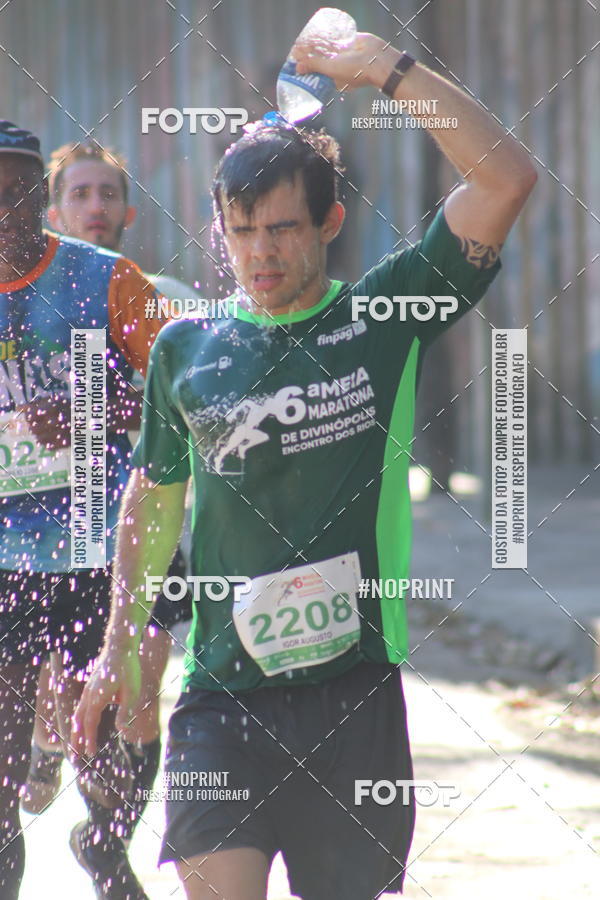 Buy your photos of the eventMeia Maratona de Divin�polis on Fotop